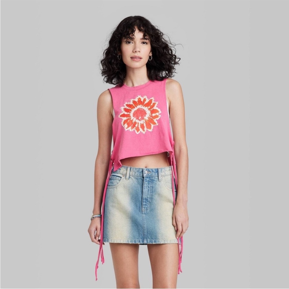 Wild Fable Pink Floral Women's Side-Tie Cropped Muscle
Tank Top. Size XS NWT